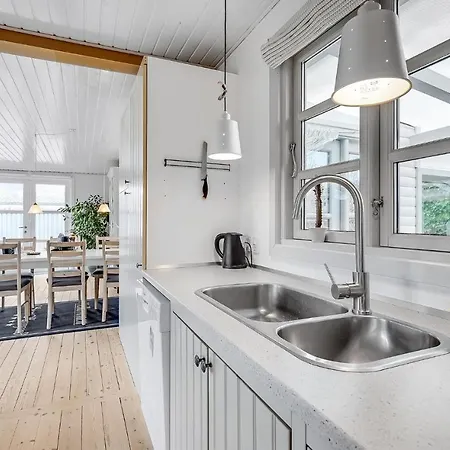 3 Bedroom Gorgeous In Stevns *