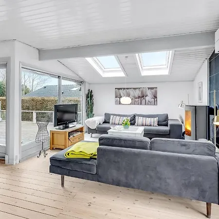 3 Bedroom Gorgeous In Stevns Casa de Férias *